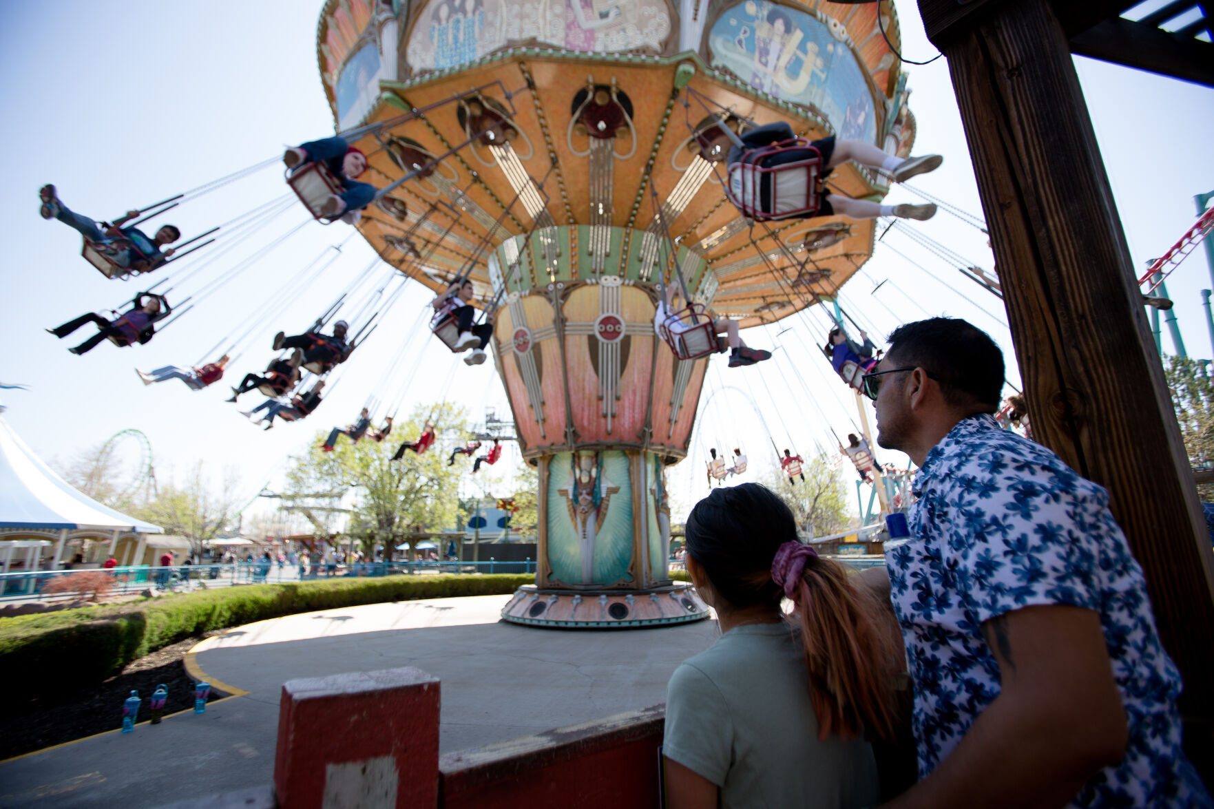050122-dg-news-ElitchGardensOpening01.jpg